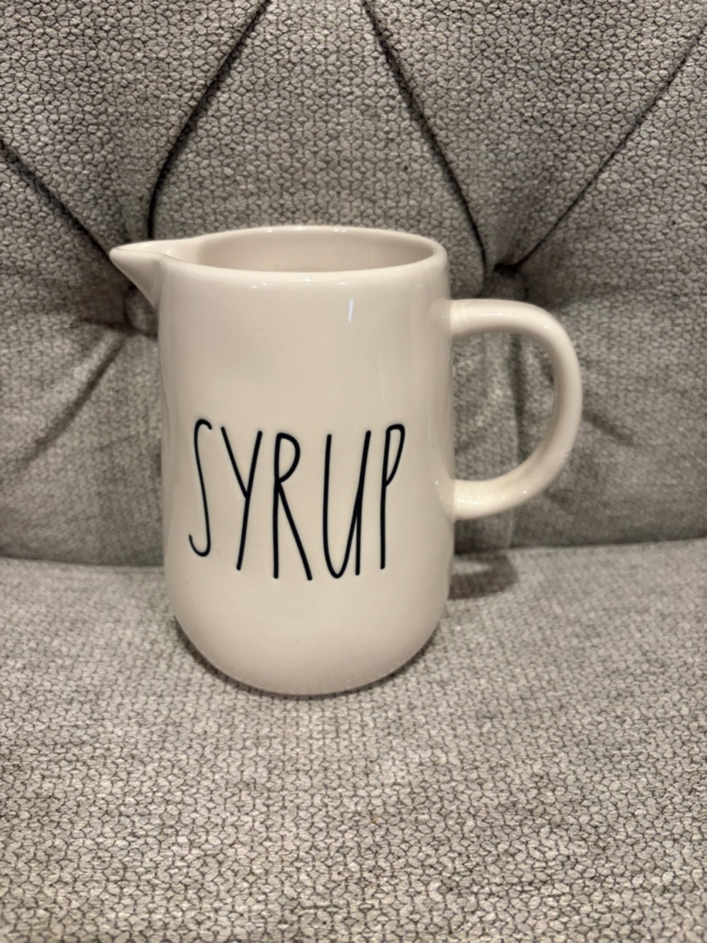 Rae Dunn Syrup Pitcher - NEVER USED!!     home kitchen decor cooking